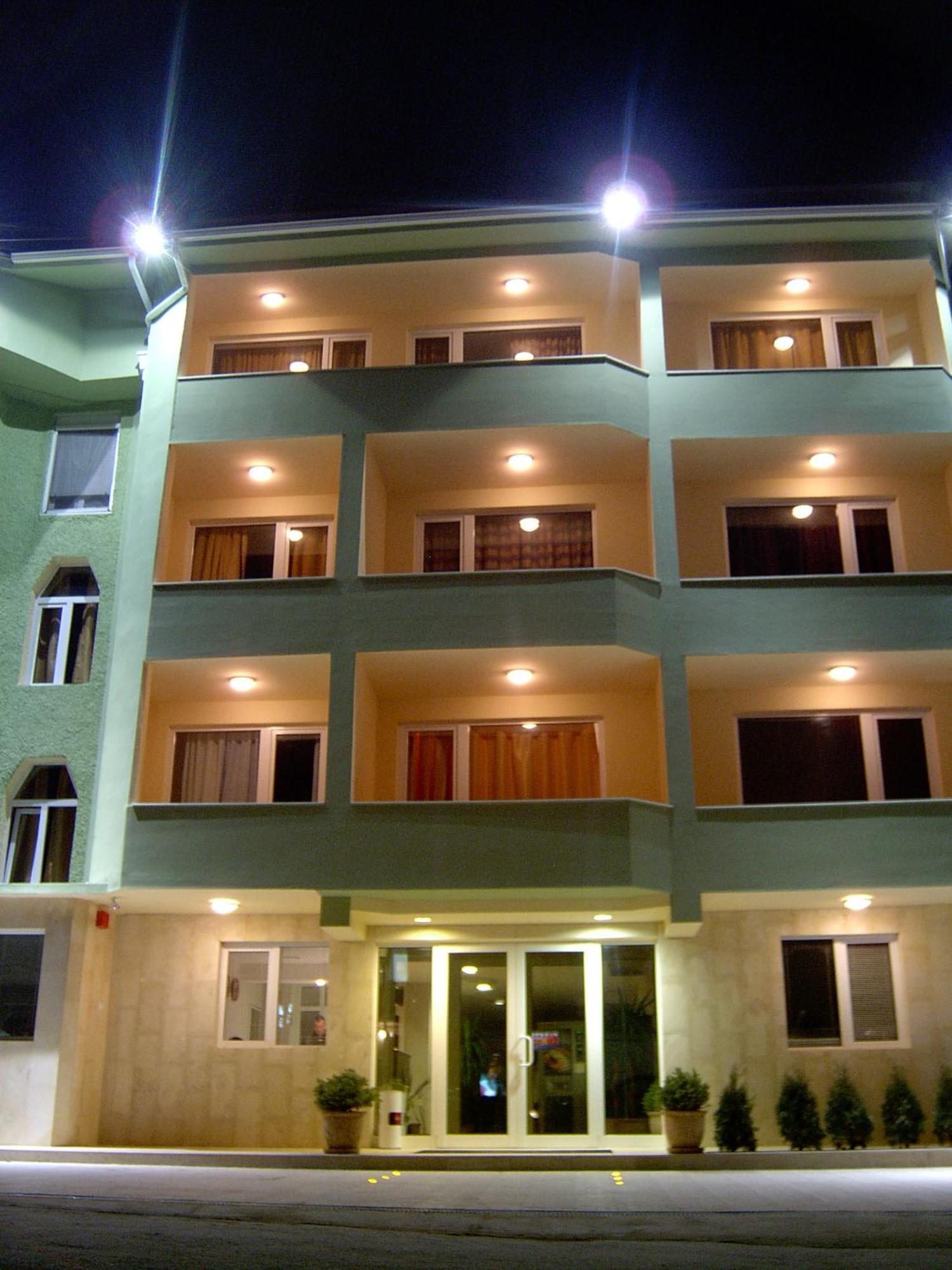 Paralax Hotel Varna Exteriör bild